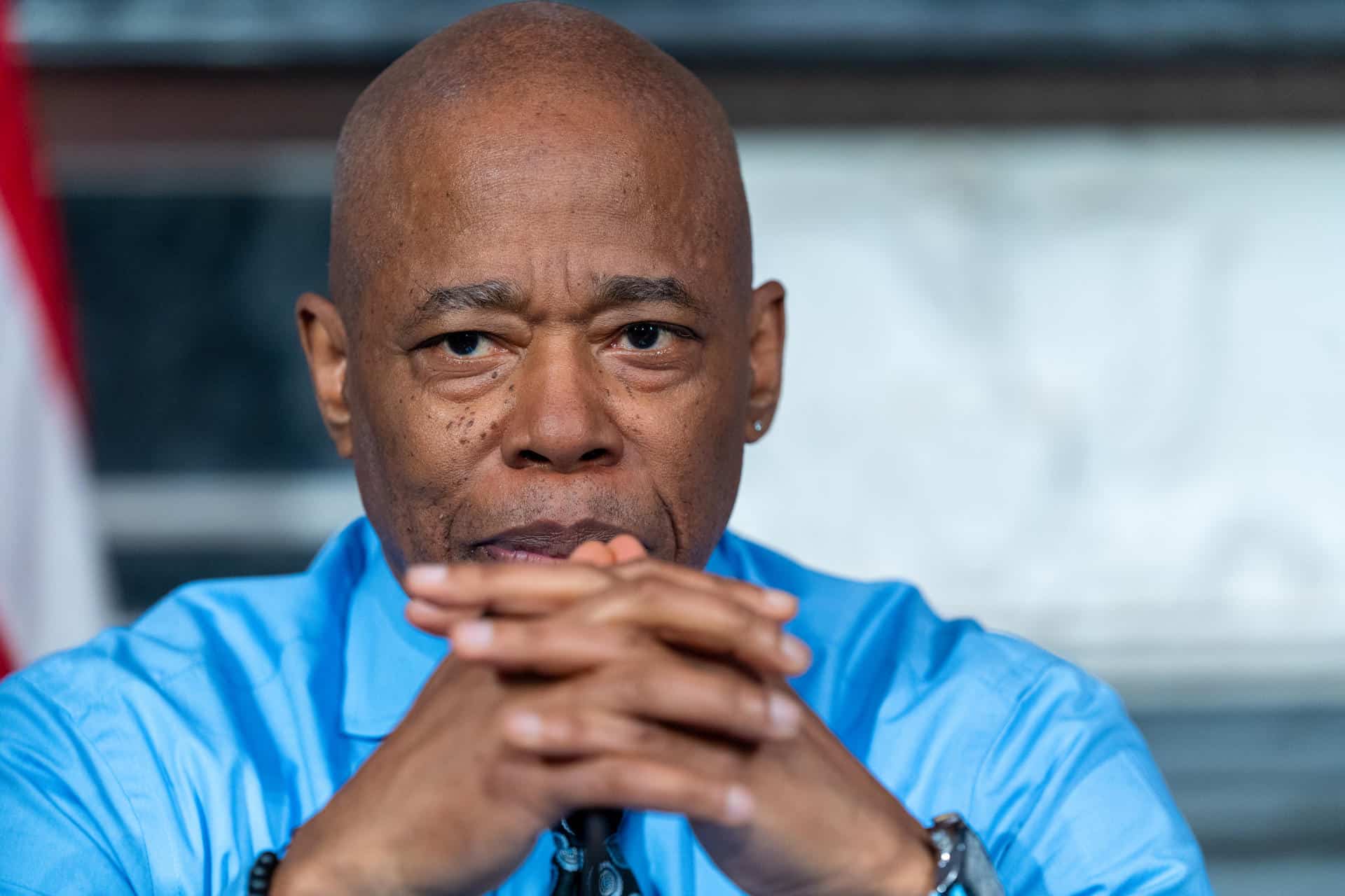 El alcalde de Nueva York, Eric Adams, asiste durante una rueda de prensa en Nueva York (Estados Unidos). Imagen de archivo. EFE/ Angel Colmenares