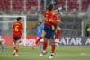 Jugadores de España celebran al finalizar un partido del grupo C de la Copa Mundial Sub-20 entre España y Brasil en el estadio Nacional Julio Martínez Prádanos, en Santiago (Chile). EFE/ Esteban Garay
