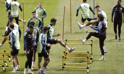 Fotografía de archivo de los jugadores de la selección mexicana durante un entrenamiento en el estadio Cuauhtémoc, en Puebla (México). EFE/ Hilda Ríos