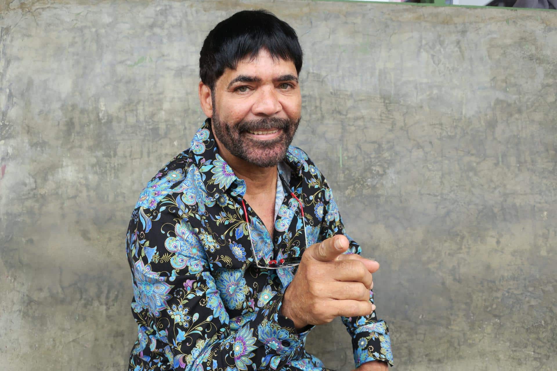Fotografía de archivo del salsero puertorriqueño Willie González durante una entrevista con Efe en San Juan, Puerto Rico. EFE/ Jorge Muñiz
