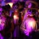 Personas disfrazadas de catrinas participan en el tradicional Paseo de las Ánimas en Mérida (México). Fotografía de archivo. EFE/ Lorenzo Hernández