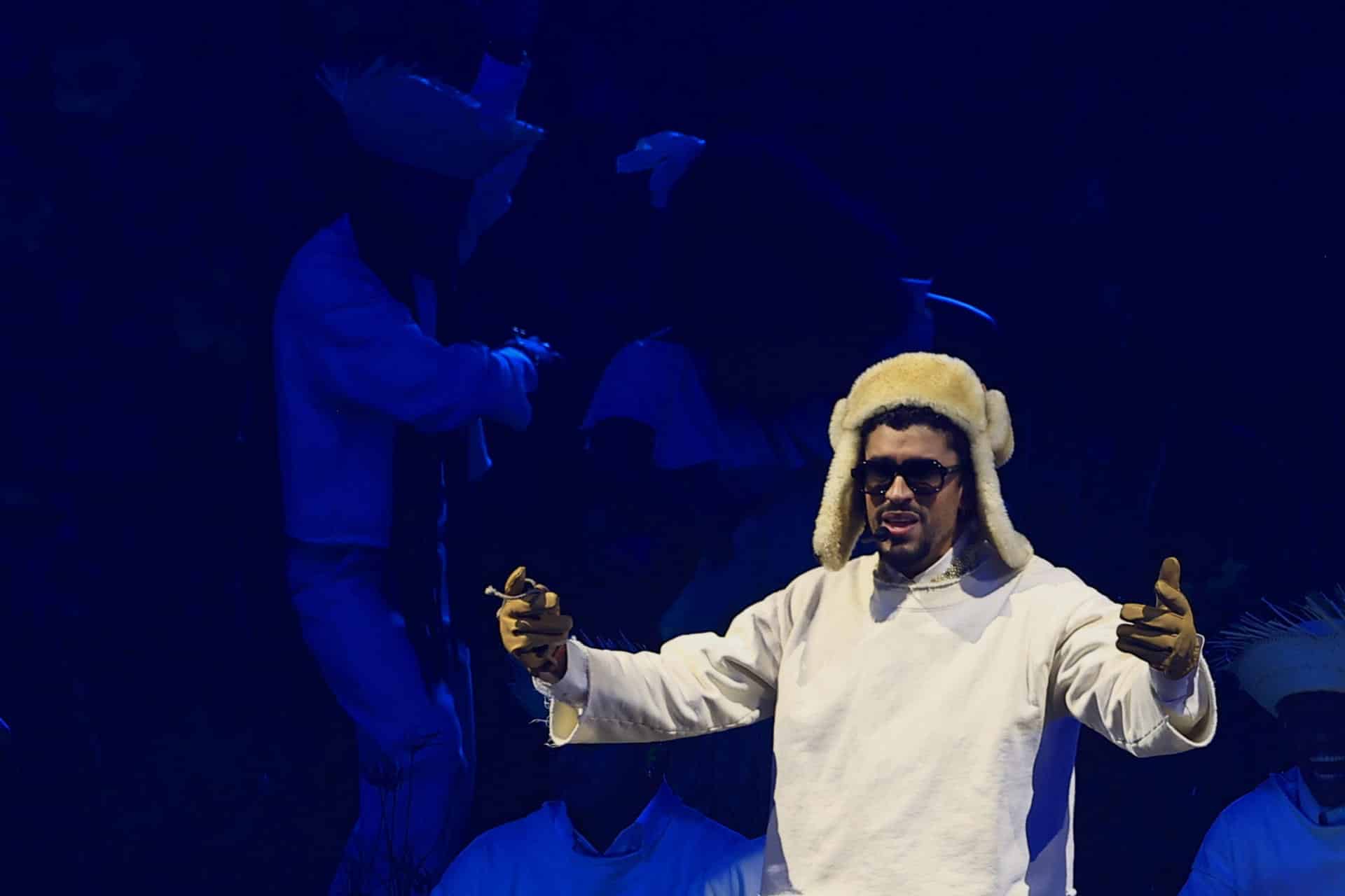 Fotografía de archivo del 20 de septiembre de 2025 de Bad Bunny durante una presentación en el Coliseo de Puerto Rico, en San Juan (Puerto Rico). EFE/ Thais Llorca