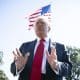 Fotografía del 5 de octubre de 2025 del presidente de Estados Unidos, Donald Trump, hablando con periodistas en Washington (EE.UU.). EFE/ Graeme Sloan POOL