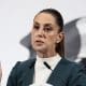La presidenta de México, Claudia Sheinbaum, habla en una rueda de prensa este lunes, en Palacio Nacional de la Ciudad de México (México). EFE/José Méndez