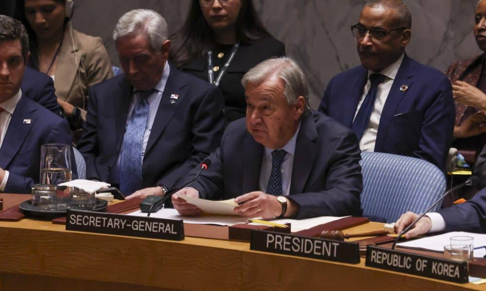 Secretary-General of the United Nations (UN) Antonio Guterres (C). EFE/EPA/SARAH YENESEL/Archivo