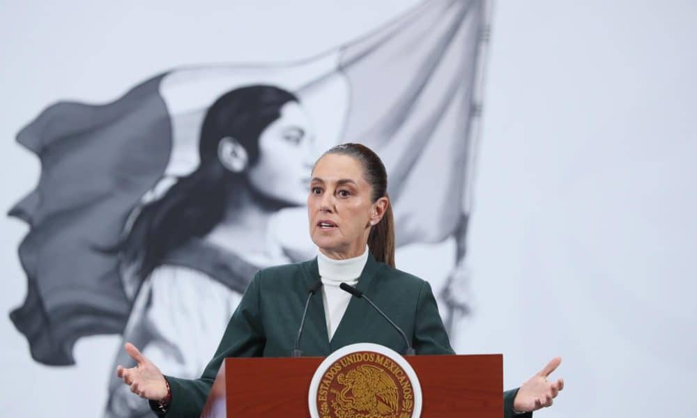 La presidenta de México, Claudia Sheinbaum, habla este durante una rueda de prensa matutina en Palacio Nacional de la Ciudad de México (México). Imagen de archivo. EFE/Mario Guzmán