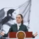 La presidenta de México, Claudia Sheinbaum, habla este durante una rueda de prensa matutina en Palacio Nacional de la Ciudad de México (México). Imagen de archivo. EFE/Mario Guzmán