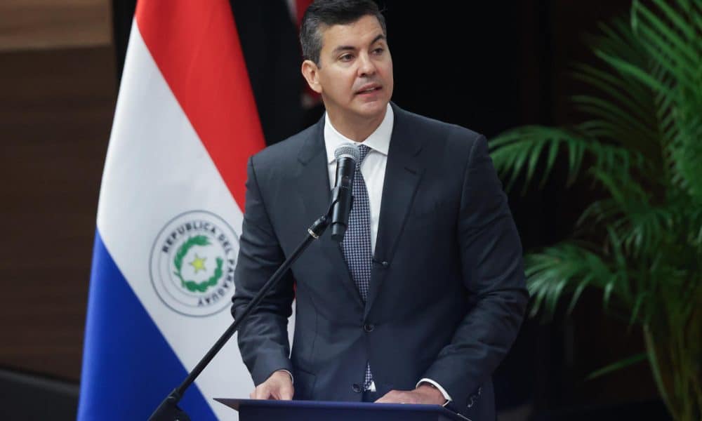 Foto de archivo del presidente de Paraguay, Santiago Peña. EFE/ Juan Pablo Pino