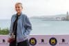 La directora francesa Julia Ducournau, ganadora de la Palma de Oro del Festival de Venecia en 2021 por 'Titane', posa para la prensa gráfica antes de la presentación de su nueva película 'Alpha', que abre la 58ª edición del Festival Internacional de Cine Fantástico de Sitges. EFE/Siu Wu