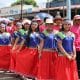 Mujeres de la etnia Ngäbe Buglés participan  con sus trajes tradicionales en el desfile de las Mil Naguas este sábado, a la ciudad de David (Panamá). EFE/ Marcelino Rosario