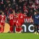 Los jugadores del Bayern celebran el gol de Harry Kane of Munich (C) d, el 2-0, durante el partido de la UEFA Champions League que han jugado FC Bayern Munich y Club Brugge KV en Múnich, Alemania. EFE/EPA/ANNA SZILAGYI