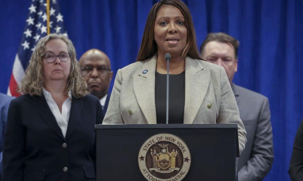 Fotografía de archivo de la fiscal general de Nueva York, Letitia James. EFE/EPA/SARAH YENESEL