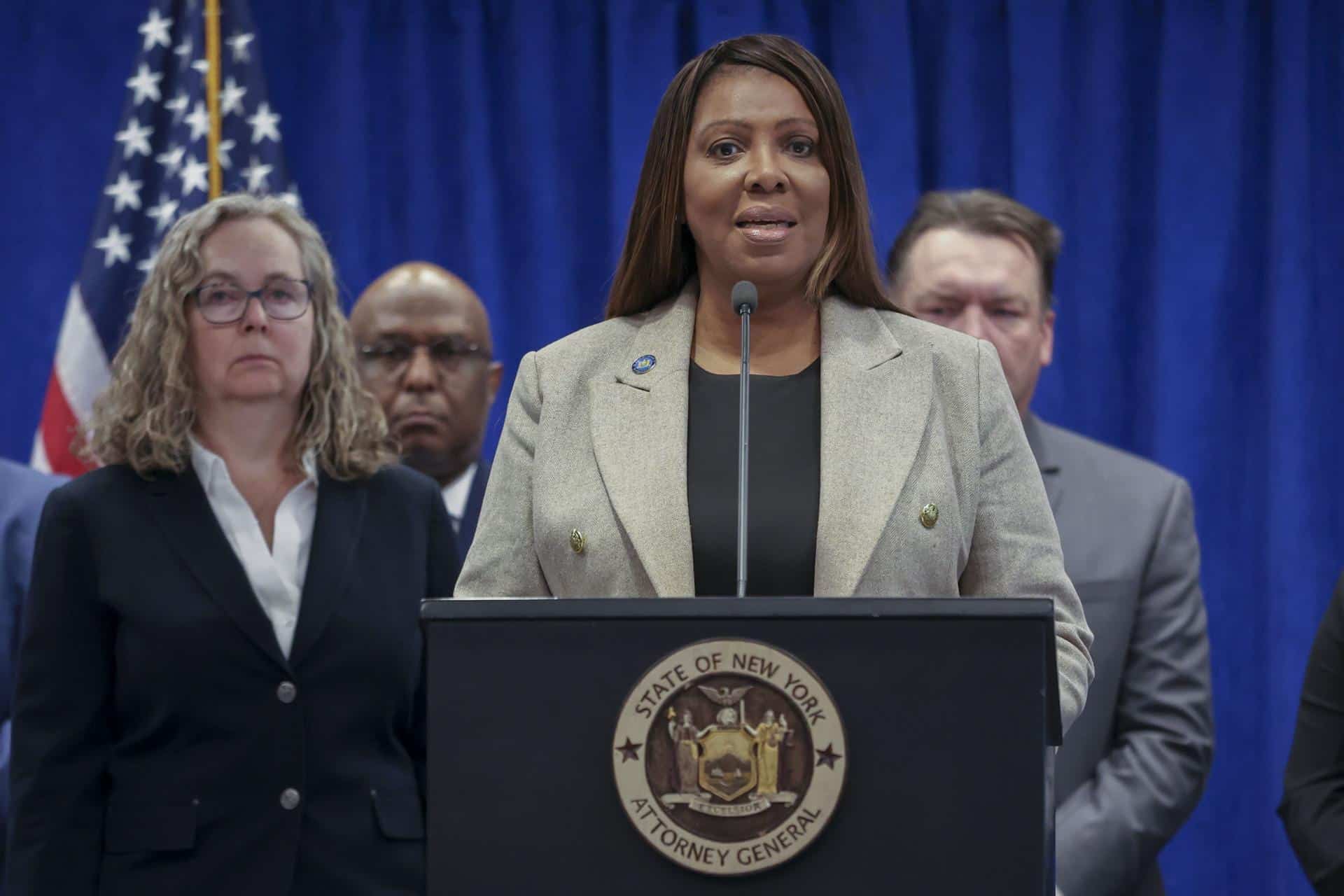 Fotografía de archivo de la fiscal general de Nueva York, Letitia James. EFE/EPA/SARAH YENESEL