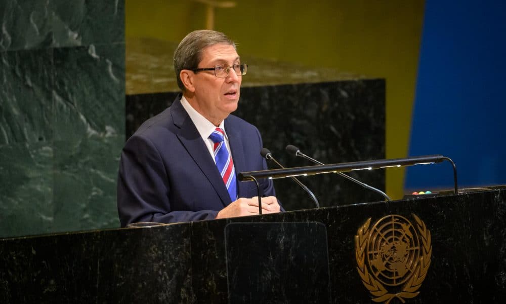Fotografía cedida por la Organización de Naciones Unidas (ONU) del canciller cubano, Bruno Rodríguez Parrilla, hablando durante la 22ª sesión plenaria de la Asamblea General este miércoles, en Nueva York (EE.UU). EFE/ Loey Felipe /ONU/ SOLO USO EDITORIAL/NO VENTAS/SOLO DISPONIBLE PARA ILUSTRAR LA NOTICIA QUE ACOMPAÑA (CRÉDITO OBLIGATORIO)