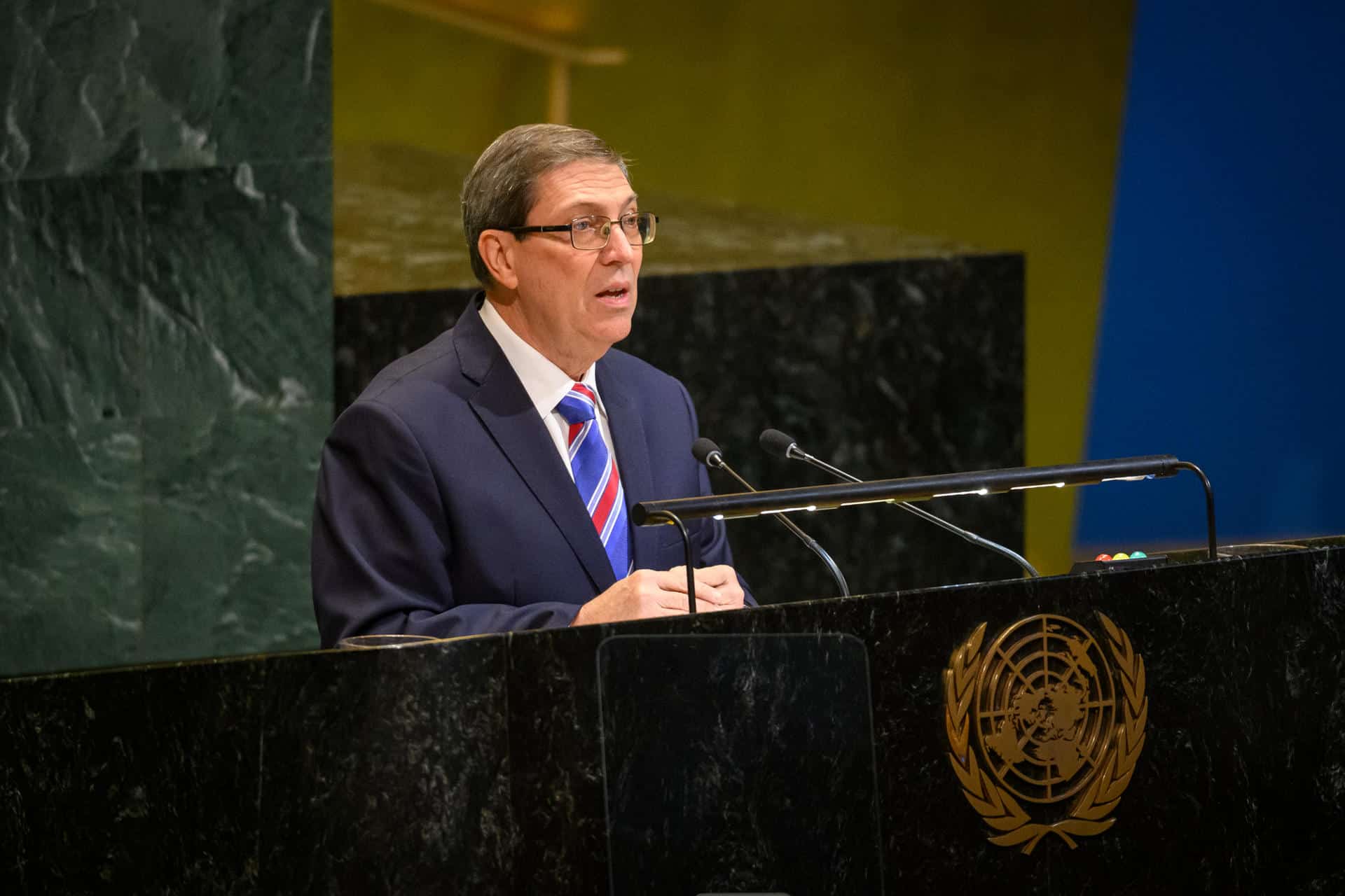 Fotografía cedida por la Organización de Naciones Unidas (ONU) del canciller cubano, Bruno Rodríguez Parrilla, hablando durante la 22ª sesión plenaria de la Asamblea General este miércoles, en Nueva York (EE.UU). EFE/ Loey Felipe /ONU/ SOLO USO EDITORIAL/NO VENTAS/SOLO DISPONIBLE PARA ILUSTRAR LA NOTICIA QUE ACOMPAÑA (CRÉDITO OBLIGATORIO)