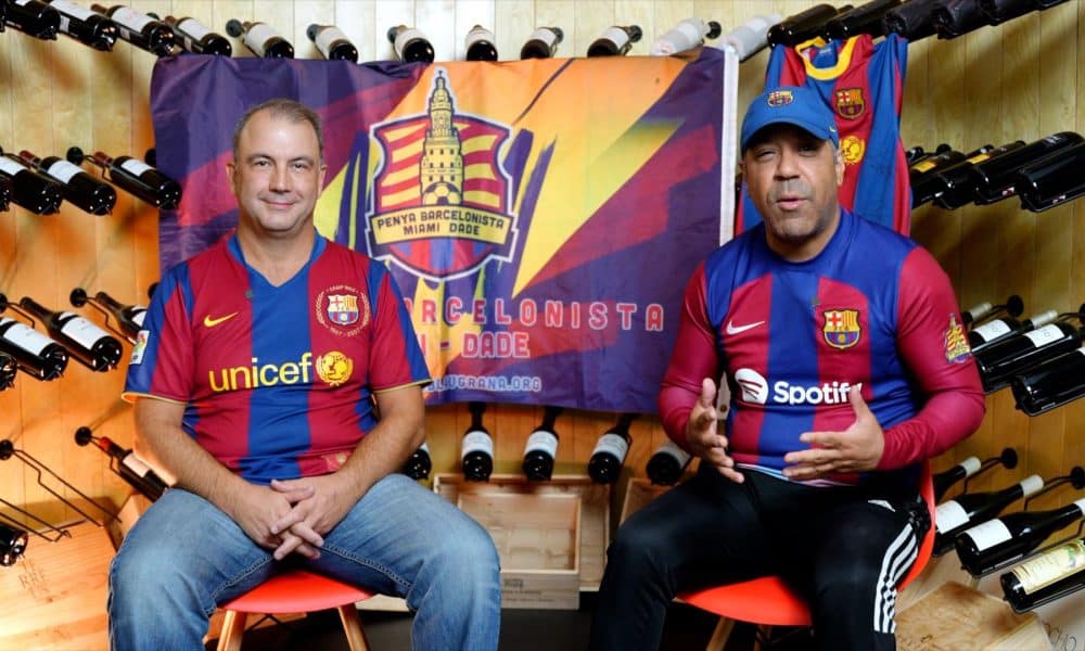 Las peñas barcelonistas de Miami esperan con ilusión la llegada del Barcelona a Florida para el partido de LaLiga contra el Villarreal, fijada para el próximo 20 de diciembre y prometen un ambiente festivo y con pasión "multiplicada por cuatro" por parte de los seguidores que habitualmente viven la afición culé desde la distancia, narran los integrantes de la Penya Barcelonista Miami. EFE/LIGA