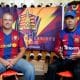 Las peñas barcelonistas de Miami esperan con ilusión la llegada del Barcelona a Florida para el partido de LaLiga contra el Villarreal, fijada para el próximo 20 de diciembre y prometen un ambiente festivo y con pasión "multiplicada por cuatro" por parte de los seguidores que habitualmente viven la afición culé desde la distancia, narran los integrantes de la Penya Barcelonista Miami. EFE/LIGA