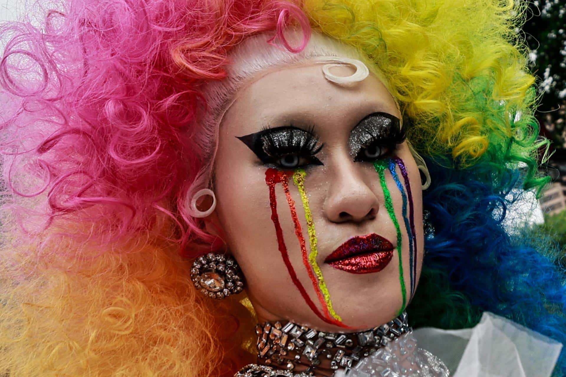 Uno de los participantes en el desfile del Orgullo en Taipei, Taiwán, el 25 de octubre de 2025.EFE/EPA/RITCHIE B. TONGO