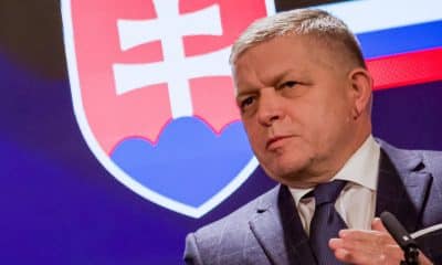 El primer ministro eslovaco, Robert Fico, en una imagen del 17 de octubre de 2025. EFE/EPA/ZUZANA GOGOVA
