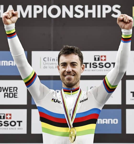 El español Albert Torres Barceló ganó el oro en el ómnium en el Campeonato del Mundo de Ciclismo en Pista, en Santiago de Chile. EFE/Osvaldo Villarroel