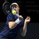 Jannik Sinner, durante el partido contra Novak Djokovic del torneo de exhibición Six Kings Slam EFE/EPA/STR