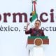 La presidenta de México Claudia Sheinbaum, habla durante la conmemoración de su primer año de gobierno este domingo, en el Zócalo de la Ciudad de México (México). EFE/Mario Guzmán