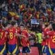 Los jugadores de España celebran uno de los goles en el partido de fútbol de la fase de clasificación para el Mundial que los combinados nacionales de España y Georgia disputaron en el estadio Martínez Valero de Elche. EFE / Pablo Miranzo.