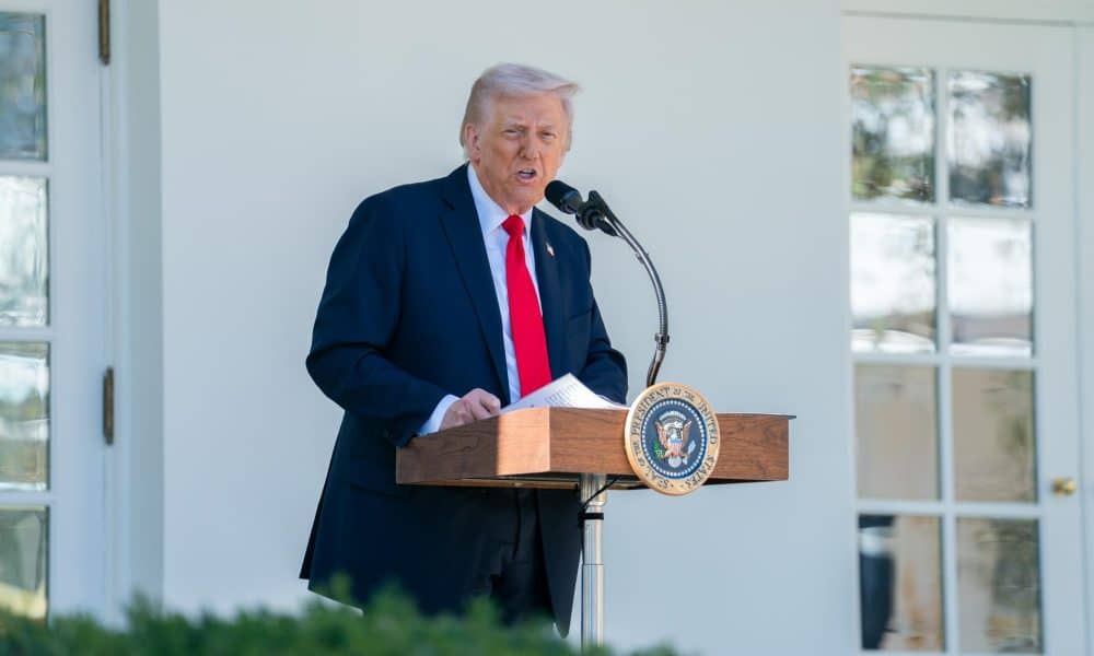 EFE/EPA/ALLISON ROBBERT / POOL