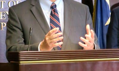 El jefe de la fiscalía federal en Puerto Rico, W. Stephen Muldrow, habla durante una rueda de prensa celebrada hen la oficina de la Fiscalía federal de San Juan (Puerto Rico). Imagen de archivo. EFE/ Jorge Muñiz