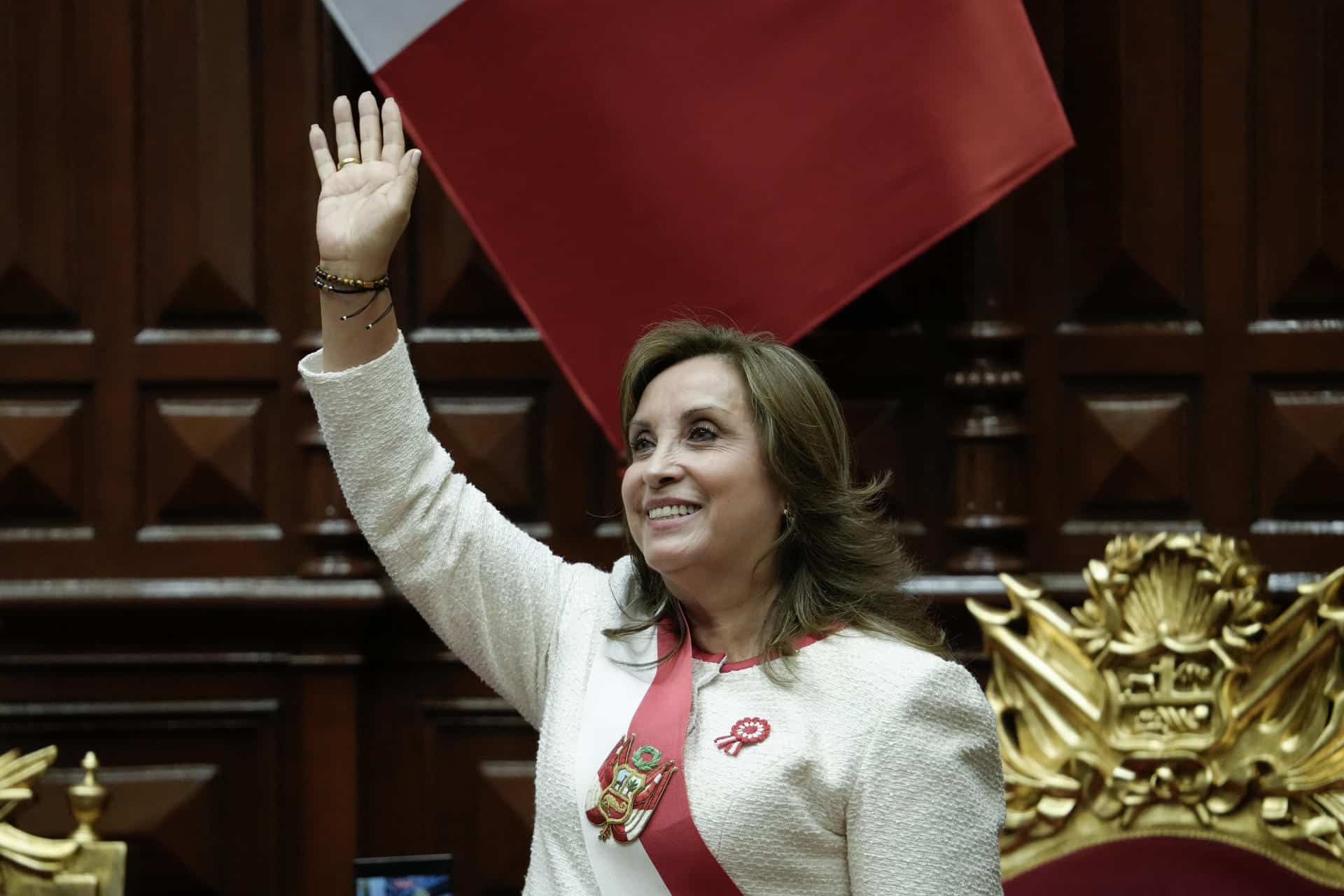 Fotografía de archivo de la presidenta de Perú, Dina Boluarte, en Lima (Perú). EFE/ John Reyes