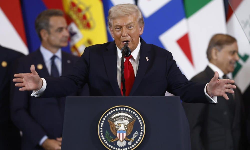 EFE/EPA/YOAN VALAT / POOL