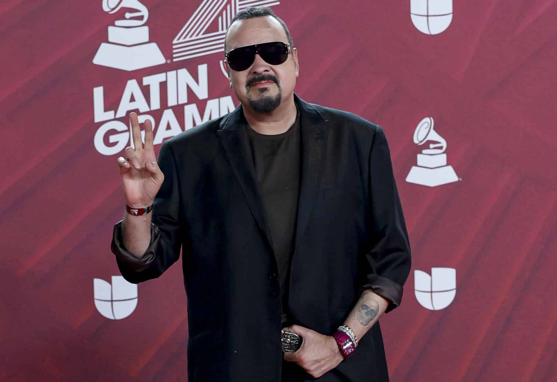 Fotografía de archivo del 14 de noviembre de 2024 del cantante Pepe Aguilar posando durante un evento en Miami, Florida (Estados Unidos). EFE/ Eva Marie Uzcátegui / ARCHIVO