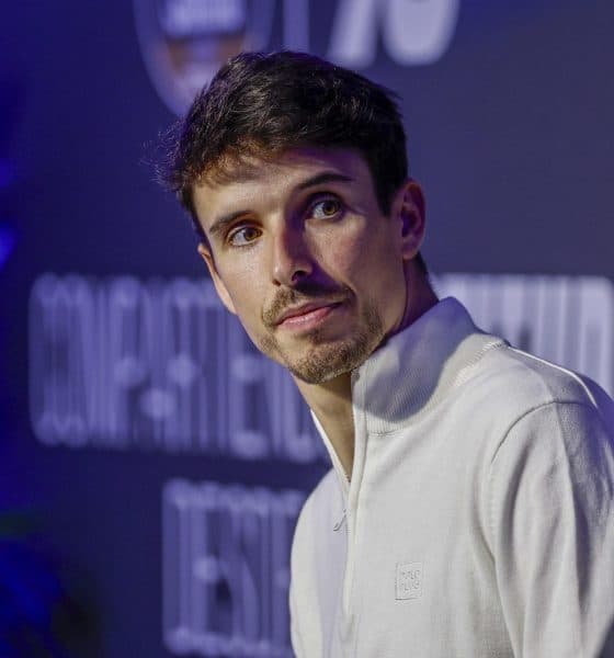 El piloto español de MotoGP Alex Márquez, ya matemáticamente subcampeón del mundo, celebra un encuentro con medios de comunicación para celebrar su  temporada. EFE/ Rodrigo Jiménez