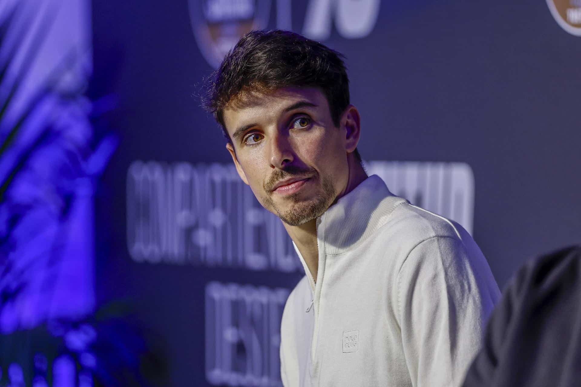 El piloto español de MotoGP Alex Márquez, ya matemáticamente subcampeón del mundo, celebra un encuentro con medios de comunicación para celebrar su  temporada. EFE/ Rodrigo Jiménez