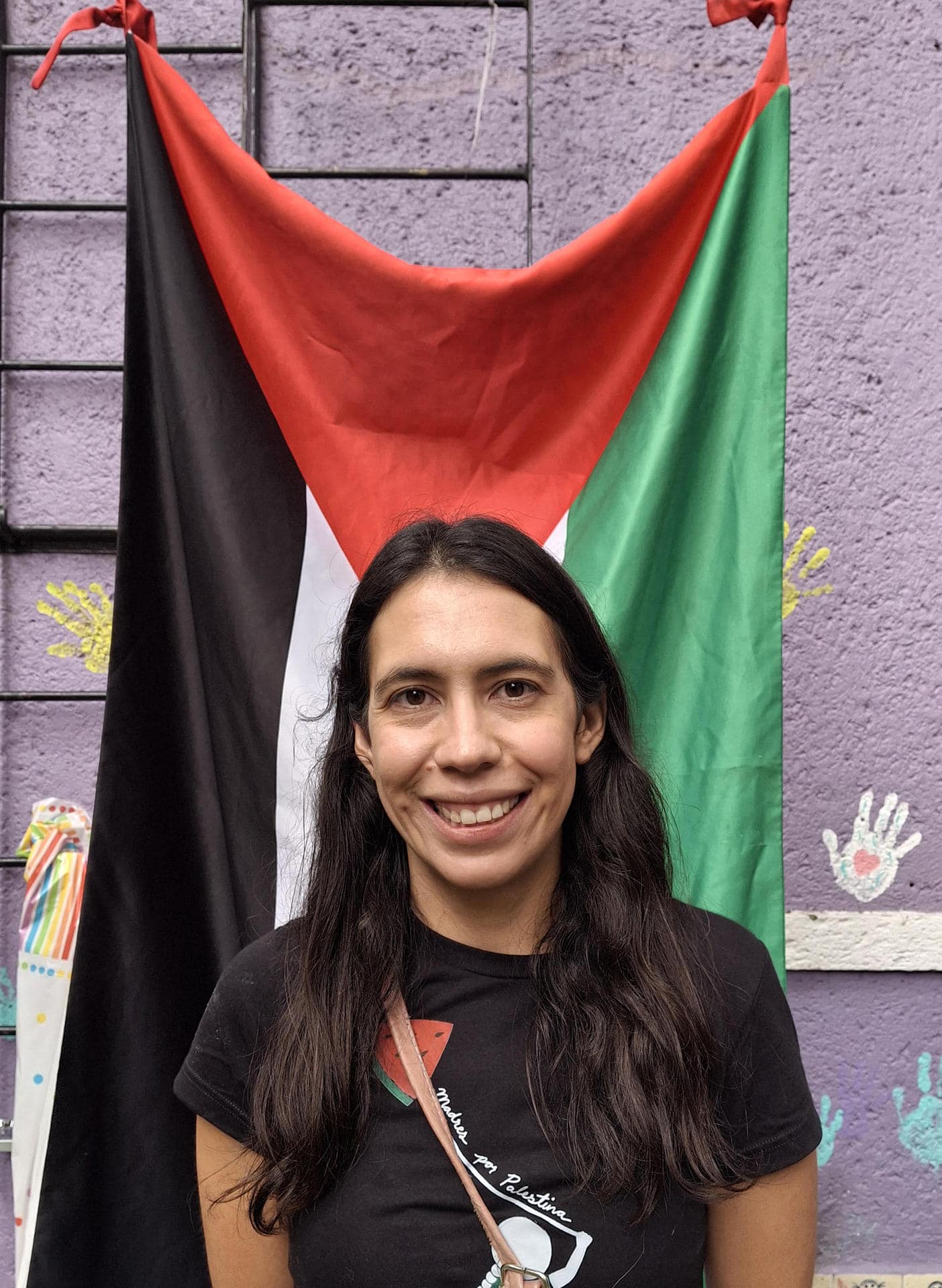 La coordinadora del evento denominado 'Madres por Palestina', Ayari Guerrero, posa durante una entrevista con EFE este sábado, en la Ciudad de México (México). EFE/ Gustavo Borges