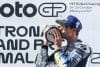 El piloto español de MotoGP Alex Márquez de BK8 Gresini Racing MotoGP celebra después de ganar el Gran Premio de Motociclismo de Malasia en Sepang, Malasia, 26 de octubre de 2025. (Motociclismo, Malasia) EFE/EPA/FAZRY ISMAIL