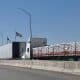 Fotografía que muestra camiones esperando para cruzar a Estados Unidos en el Puente Internacional Zaragoza en Ciudad Juárez (México). Imagen de archivo. EFE/ Luis Torres
