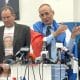 El disidente cubano José Daniel Ferrer (c), habla durante una rueda de prensa celebrada este 13 de octubre de 2025 en la Fundación Nacional Cubano Americana en Miami, Florida (EE.UU.). EFE/Antoni Belchi/MÁXIMA CALIDAD DISPONIBLE