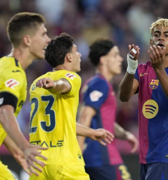 Un momento del partido de Liga entre el Barcelona y el Villarreal, de la pasada temporada. EFE/ Enric Fontcuberta