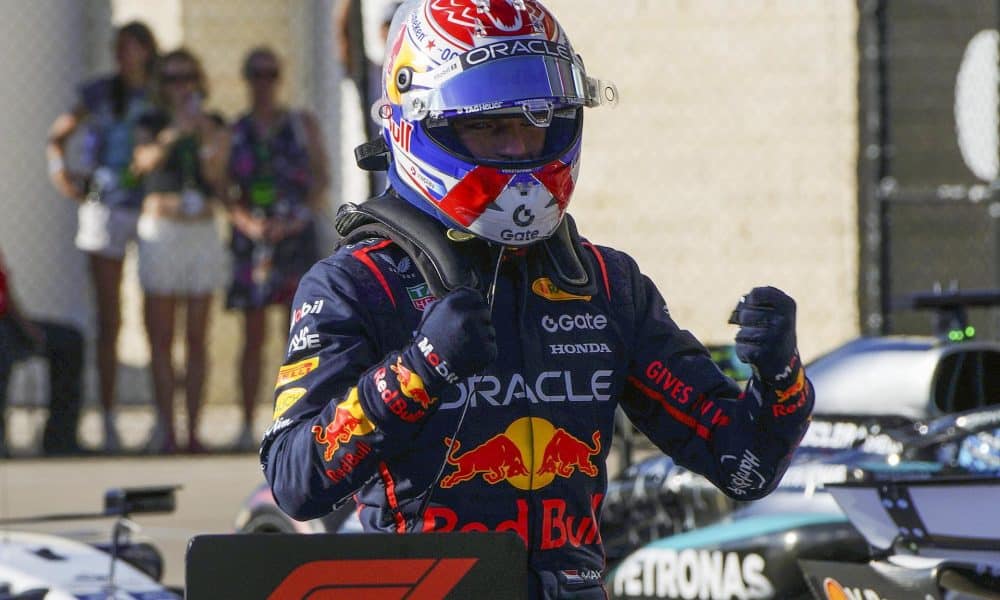 AUSTIN (EEUU), 19/10/2025.- El cuádruple campeón del mundo neerlandés Max Verstappen (Red Bull), que saldrá primero en el Gran Premio de Estados Unidos de Fórmula Uno; festeja su 'pole' tras la calificación en el Circuito de las Américas de Austin (Texas). EFE/EPA/DUSTIN SAFRANEK
