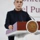 La presidenta de México, Claudia Sheinbaum, habla durante su rueda de prensa diaria este martes, en Palacio Nacional de la Ciudad de México (México). EFE/José Méndez