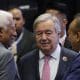 El secretario general de Naciones Unidas, António Guterres (c), durante su asistencia a la cumbre de líderes de la Asociación de Naciones del Sudeste Asiático (ASEAN).
EFE/EPA/HOW HWEE YOUNG / POOL