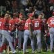 Jugadores de Panamá celebran este viernes la clasificación a la final del torneo Panamericano Sub-23 y al Mundial de la categoría en 2026 al derrotar de remontada a Cuba en en el estadio Mariano Rivera de La Chorrera. EFE/ Bienvenido Velasco