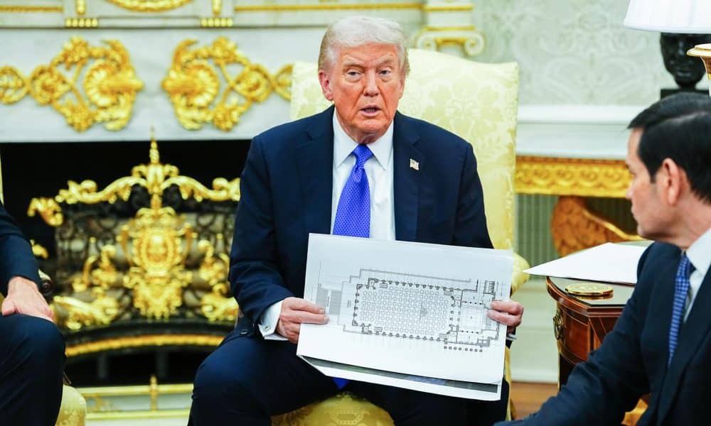 EFE/EPA/AARON SCHWARTZ / POOL