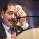 En conferencia de prensa, el representante federal Jesús "Chuy" García se preguntó "¿Por qué regresaron hoy?", en referencia a un incidente similar con ocho detenidos ocurrido este miércoles en el mismo barrio. "Porque nuestra comunidad se alzó y los confrontó ayer y señaló lo fallida que está esta operación", agregó. Imagen de archivo. EFE/John Gress