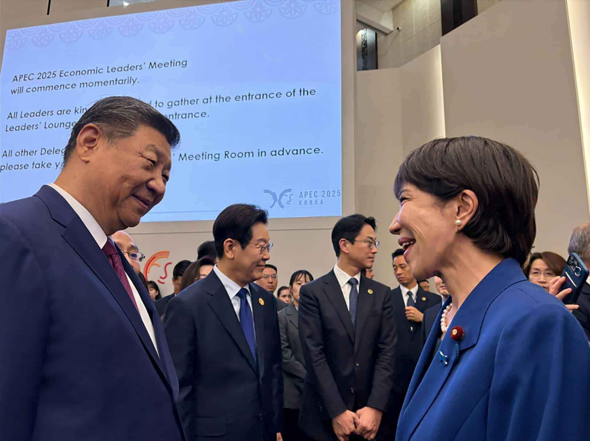 El presidente de China, Xi Jinping, y la primera ministra de Japón, Sanae Takaichi. EFE/Cuenta de la primera ministra de Japón Sana Takaichi en la red social X SOLO USO EDITORIAL/SOLO DISPONIBLE PARA ILUSTRAR LA NOTICIA QUE ACOMPAÑA (CRÉDITO OBLIGATORIO)
