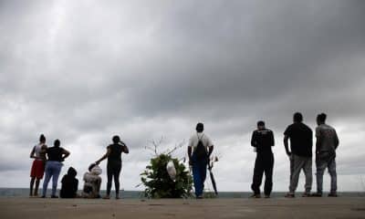 En un aviso emitido a las 9:00 hora local (17:00 GMT), el SMN indicó que el centro del huracán se localizaba a 180 kilómetros al sur de Kingston, Jamaica, y a 1.200 kilómetros al este-sureste de Cancún, Quintana Roo (sur de México). EFE/ Orlando Barría