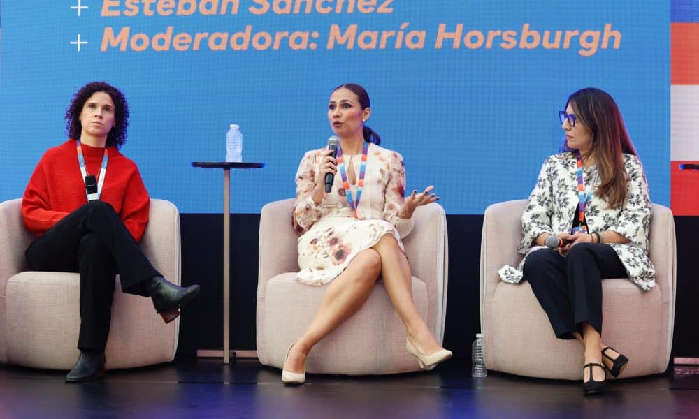 La innovación médica, la inteligencia artificial y los tratamientos subcutáneos se consolidan como herramientas clave para transformar la atención de las enfermedades crónicas en América Latina y avanzar hacia sistemas más preventivos, sostenibles y centrados en las personas, coincidieron especialistas durante el Roche Press Day 2025. EFE/ Sashenka Gutiérrez