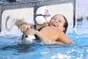 Alondra Ortiz (d), de Costa Rica, celebra junto a su compatriota Keisy Castro al ganar los 200 metros mariposa durante los XII Juegos Centroamericanos, en Mazatenango (Guatemala). EFE/Fernando Ruiz