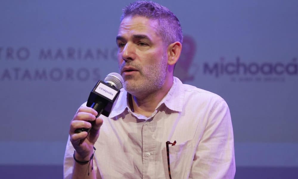 El director Fernando Eimbcke habla durante una rueda de prensa este sábado, en el Festival Internacional de Cine de Morelia en Michoacán (México). EFE/Iván Villanueva